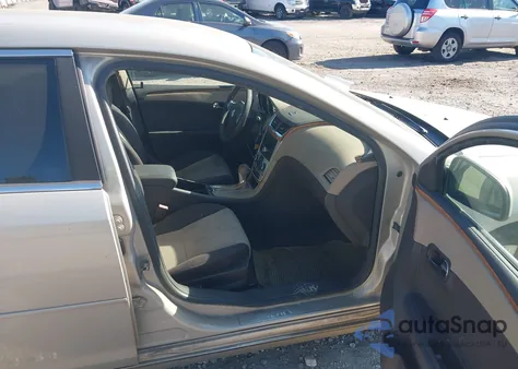 2011 Chevrolet Malibu 1Lt из США, поврежденный, VIN 1G1ZC5E15BF253840